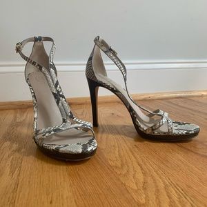 Tory Burch strappy snakeskin ‘T’ sandal